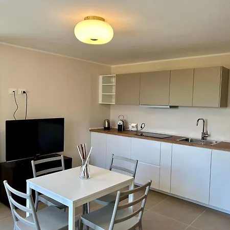 Casa Rosa 1 - Mare E Colline Tra Rimini E Riccione Lägenhet *